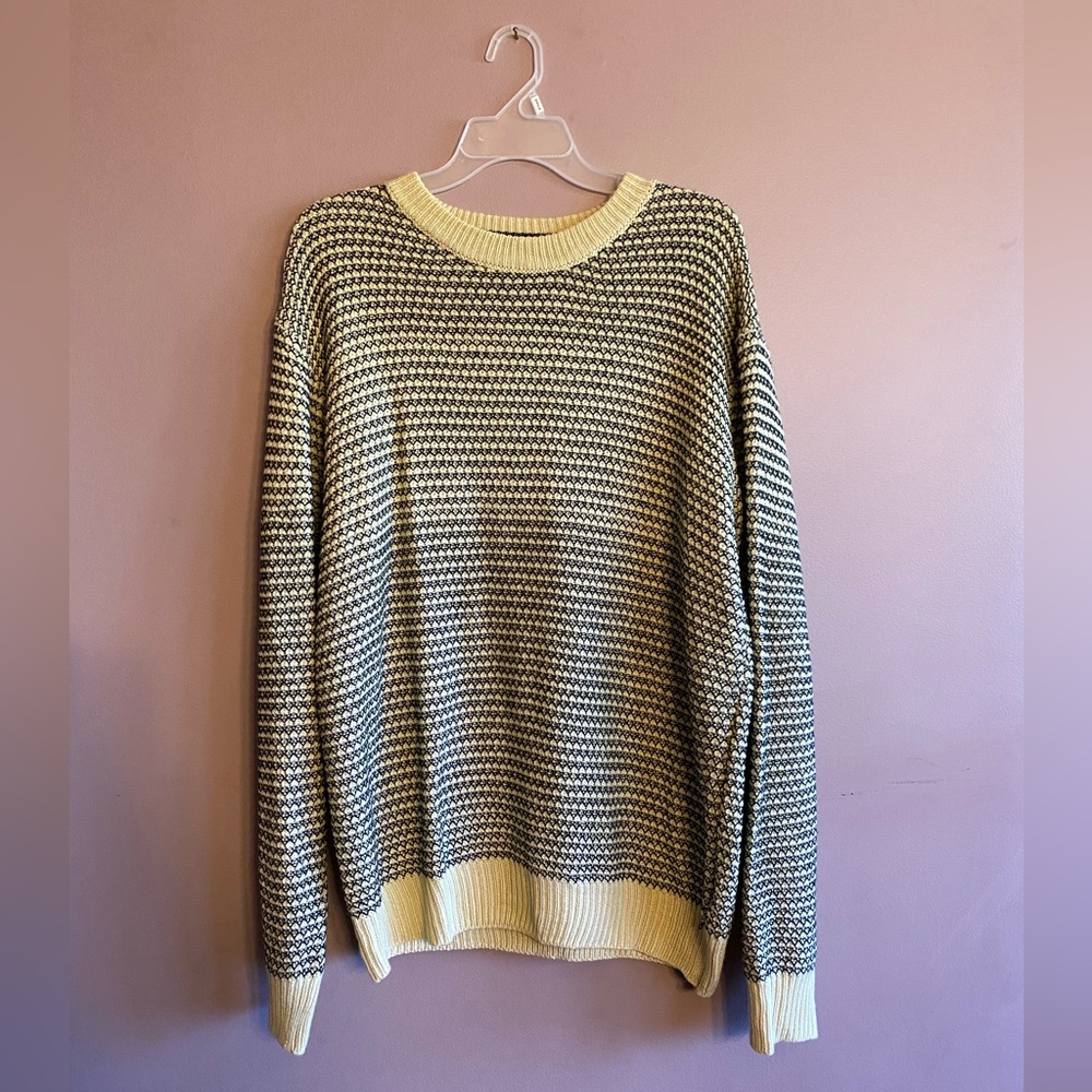 Men’s Knit Sweater